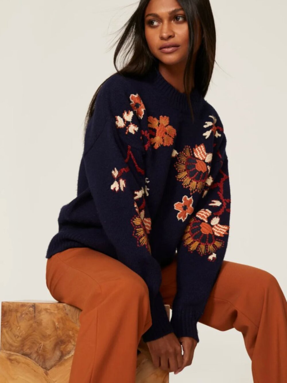 Vanessa Bruno Soave Embroidered Sweater size small - Picture 2 of 6